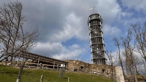 Rozhledna Maják Járy Cimrmana